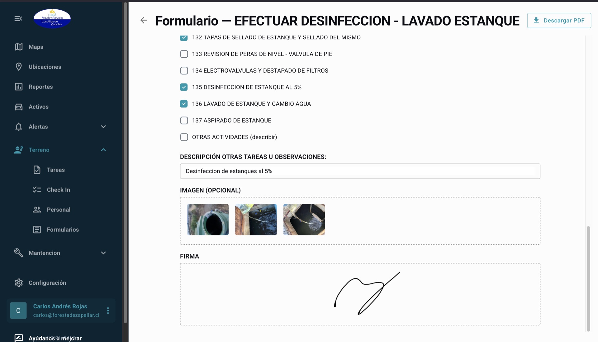 Formulario de desinfección y lavado de estanque completado, con checklist, fotos del trabajo, firma y opción de descargar PDF